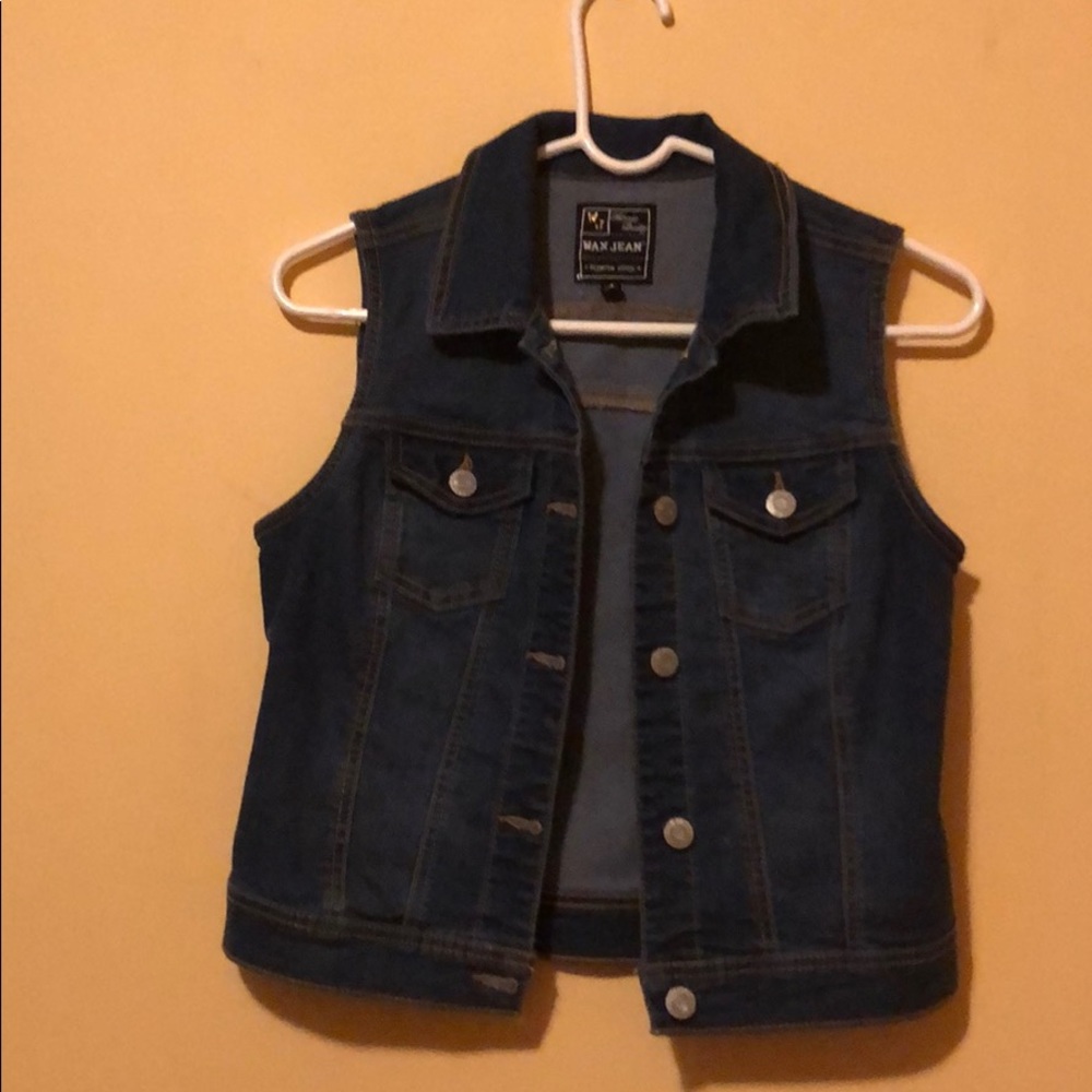 Jeans top